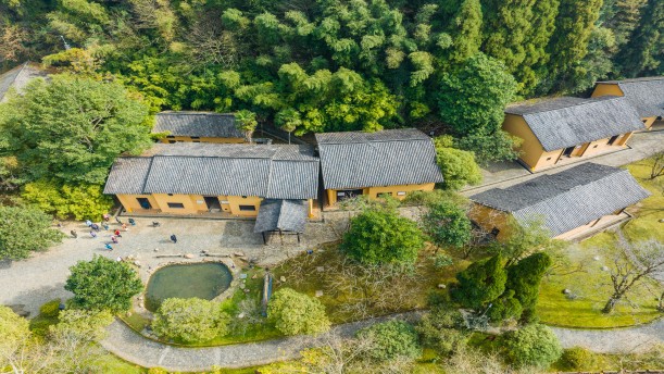 春满井冈-中学版——关于党政祖国的朗诵经典篇目