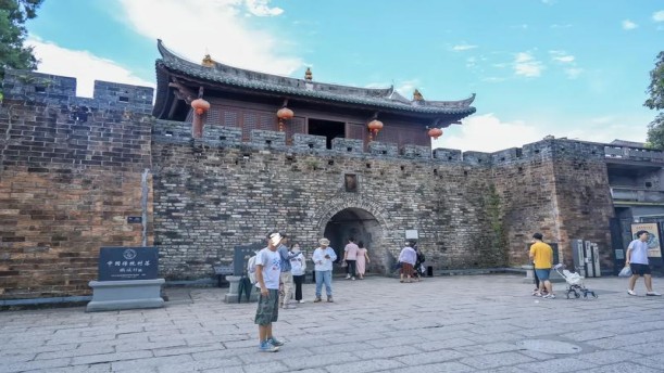 大鹏所城——关于党政祖国的朗诵经典篇目